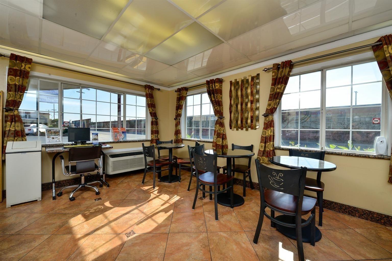 Inn At Bayshore San Mateo Buitenkant foto