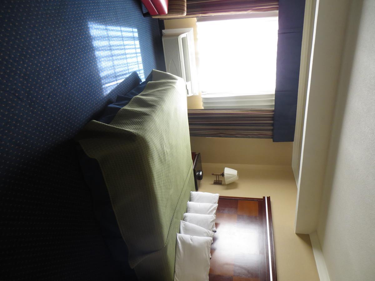 Inn At Bayshore San Mateo Buitenkant foto